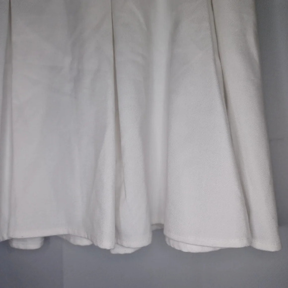 SO white mini skater skirt - Picture 2 of 8